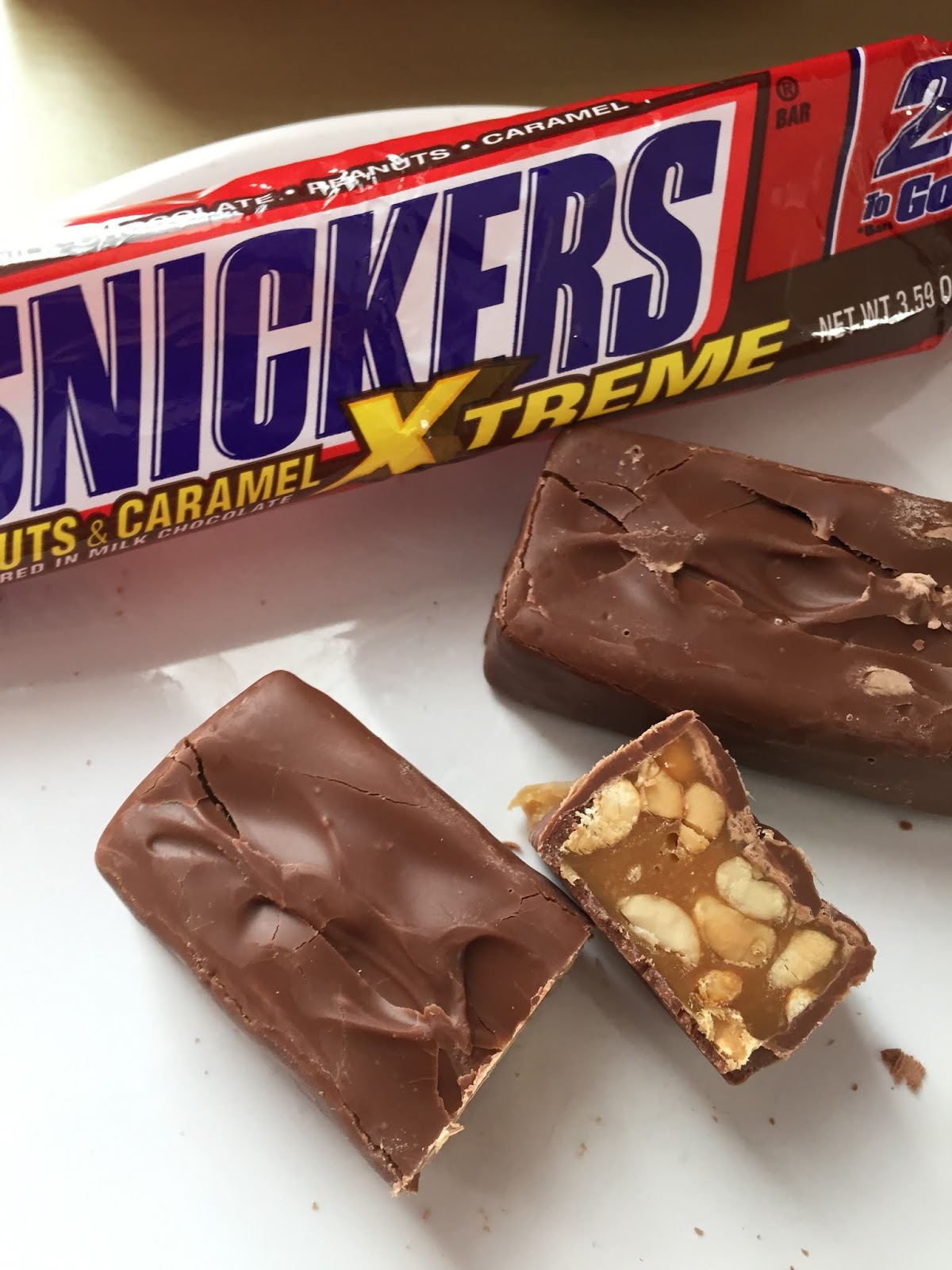 Батончик snickers 2010
